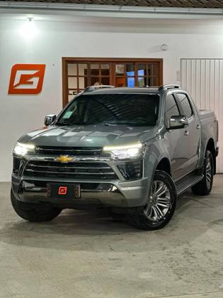 CHEVROLET S10 2.8 16V TURBO DIESEL HIGH COUNTRY CD 4X4 AUTOMÁTICO CHEVROLET S10 2.8 16V TURBO DIESEL HIGH COUNTRY CD 4X4 AUTOMÁTICO